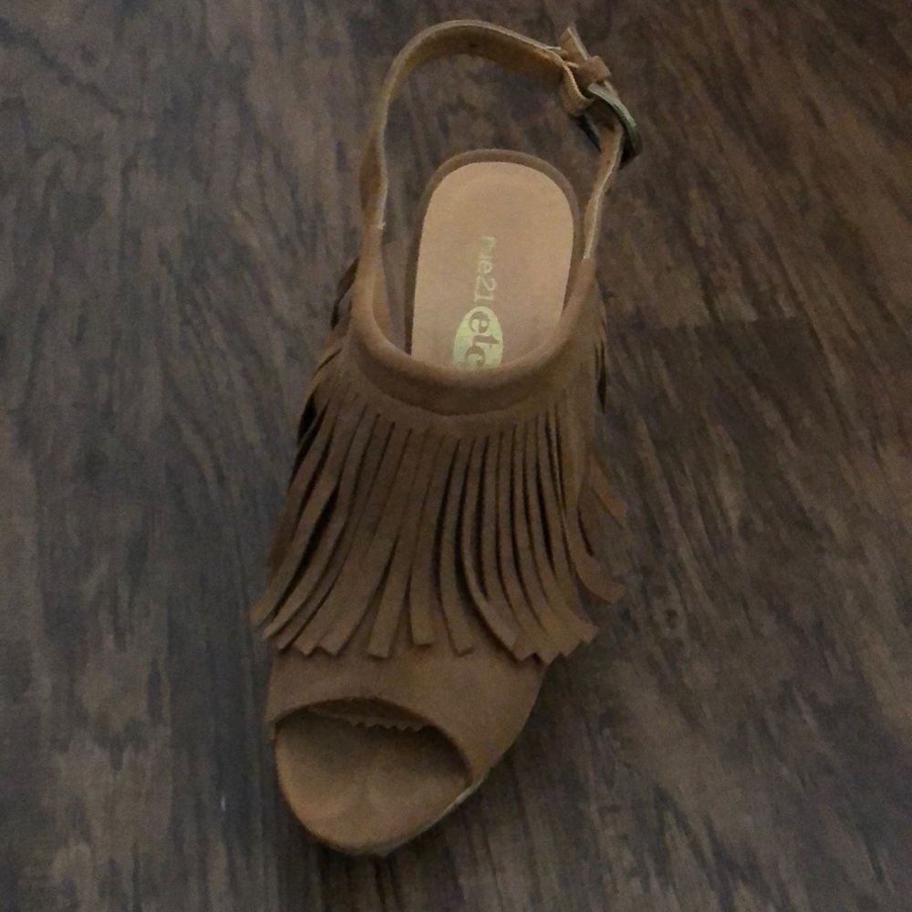 Brown wedges